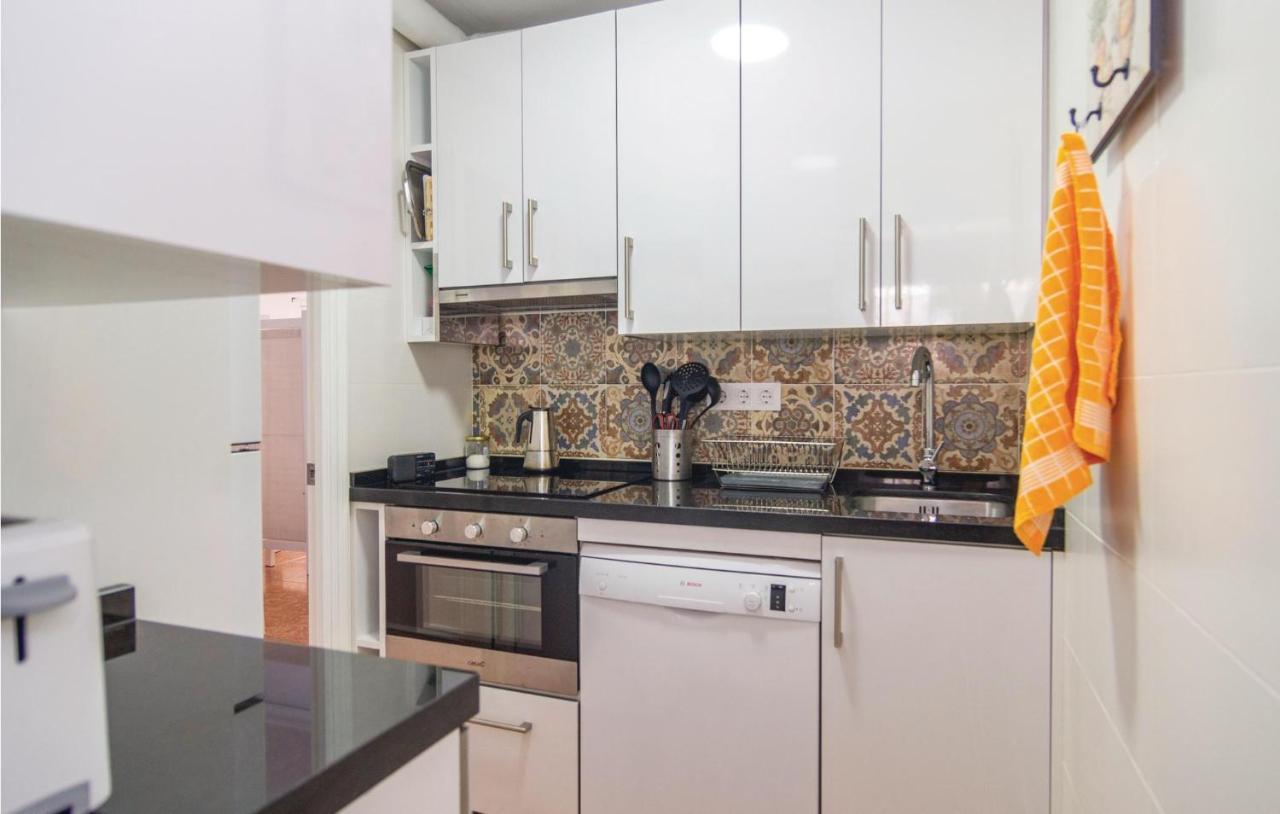 Stunning Apartment In Cordoba With Kitchen Екстериор снимка